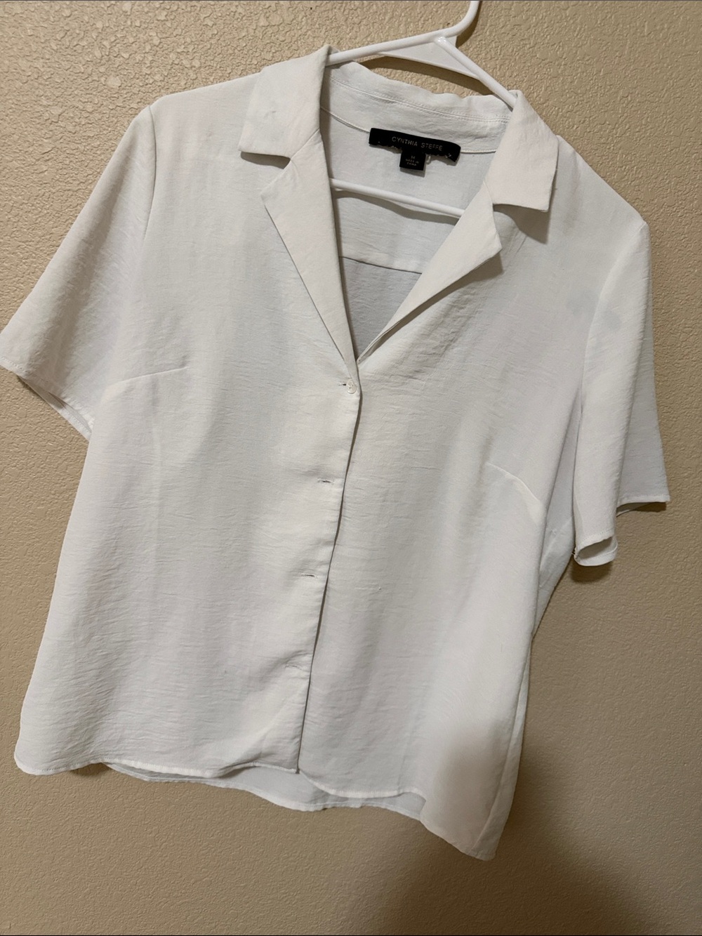 Cynthia Steffe Cream Short-Sleeve Camp Collar Button-Down Top